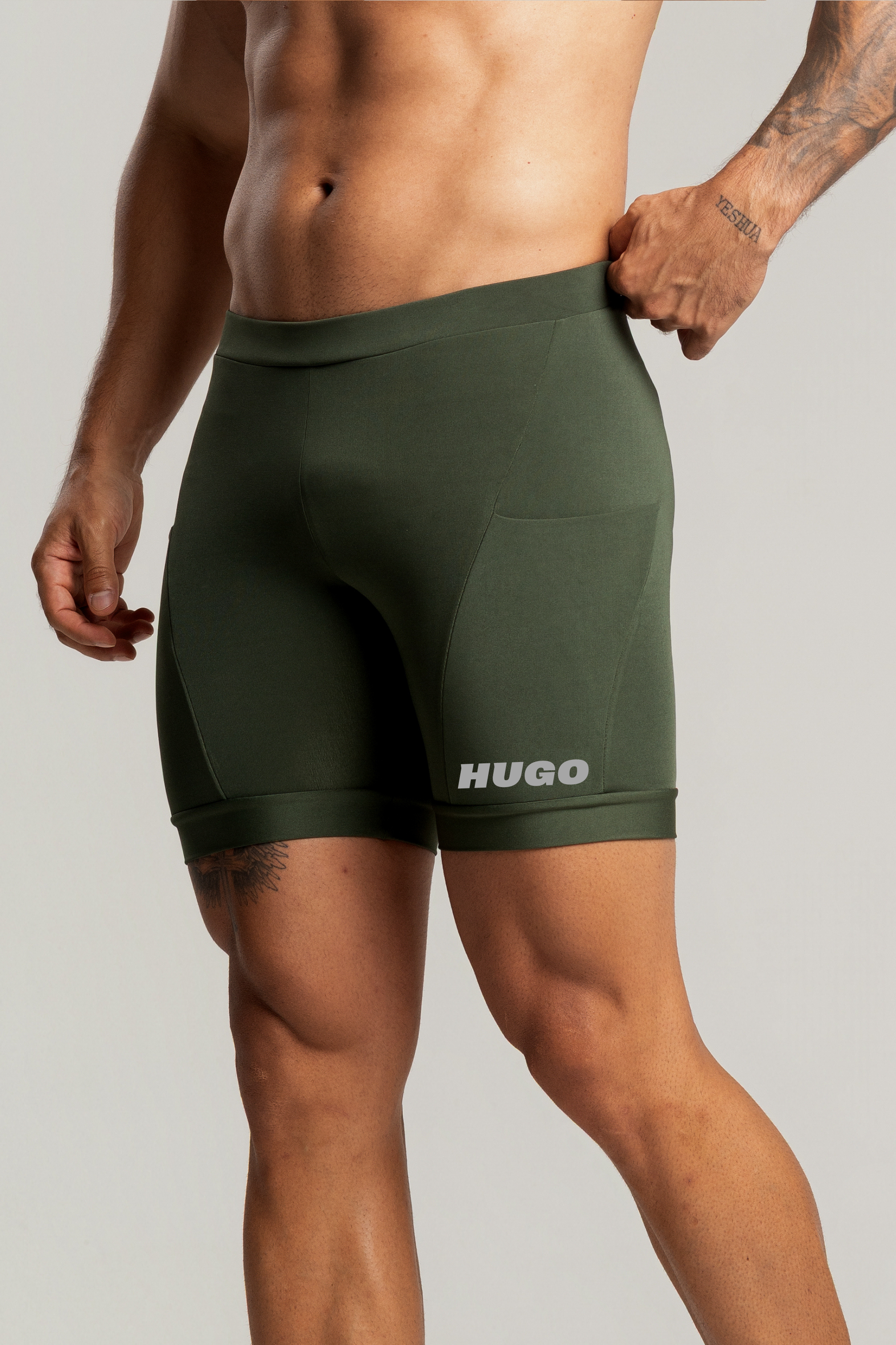 Bermuda de Compressão Masculina Verde Militar Personalizada