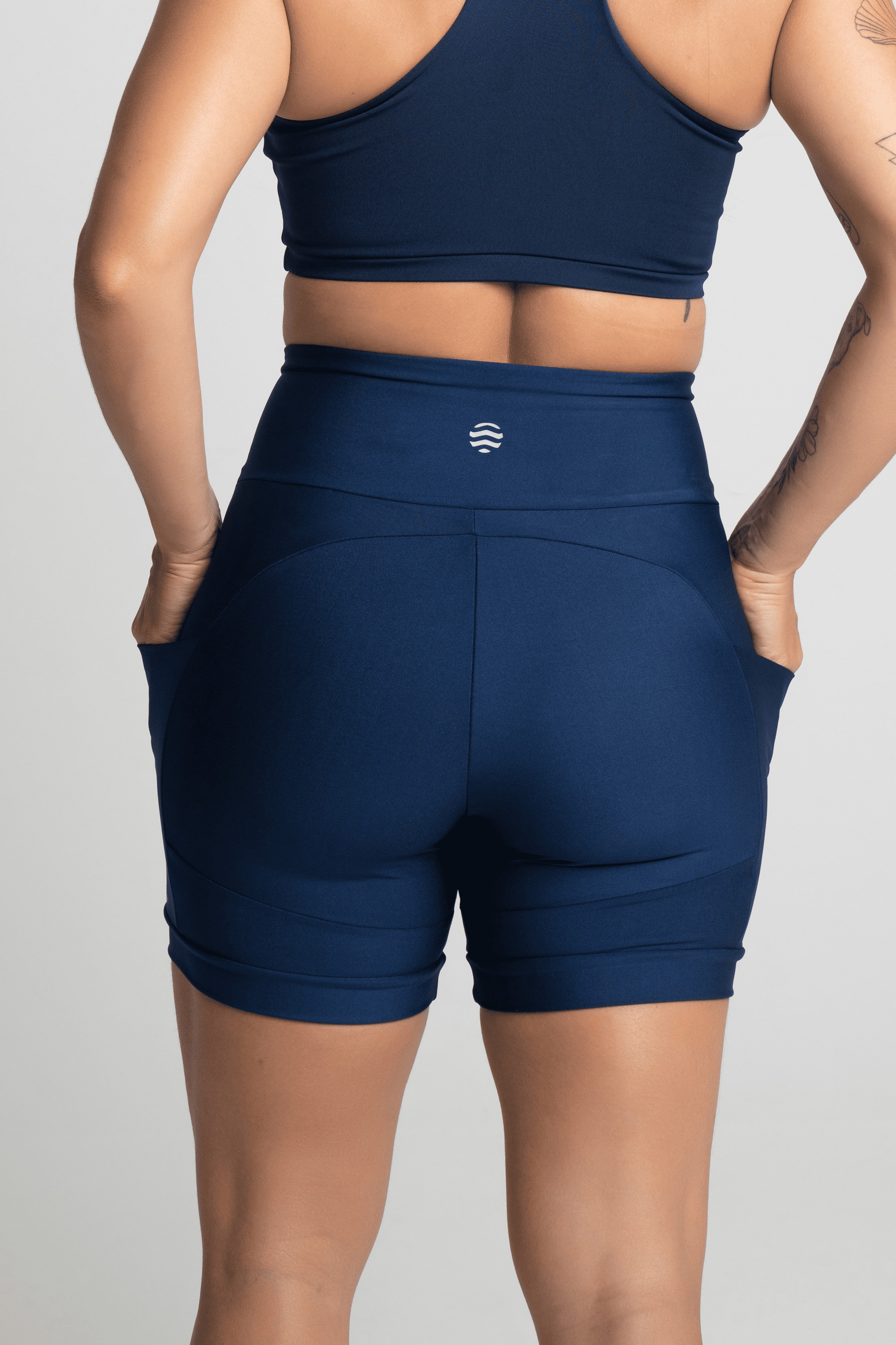 Bermuda de Compressão Feminina Azul Marinho