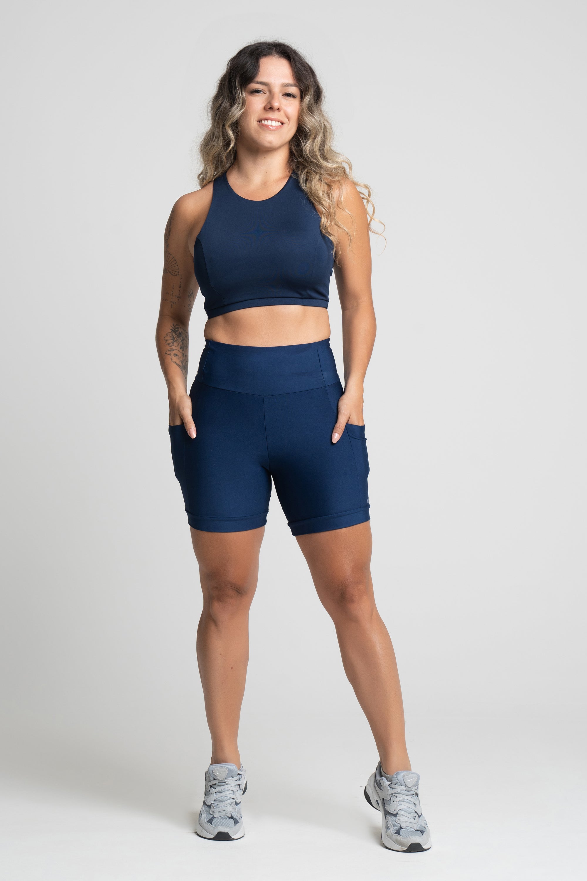 Bermuda de Compressão Feminina Azul Marinho