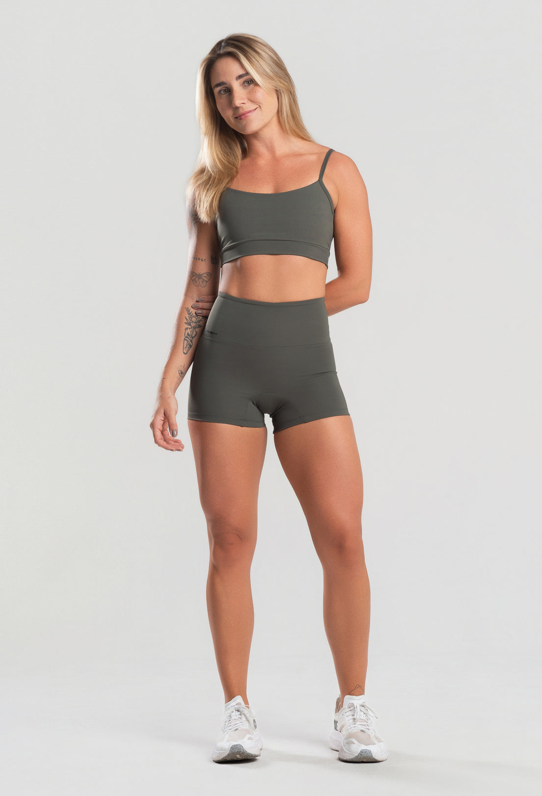 Conjunto Feminino Short+Top Flowfit Verde Militar