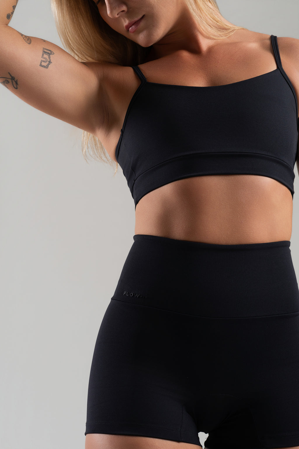 Conjunto Poliamida Preto feminino